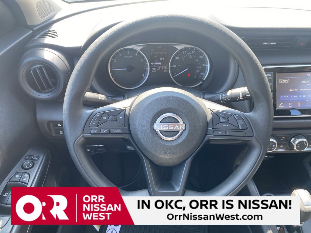 New 2025 Nissan Kicks Play S image 21