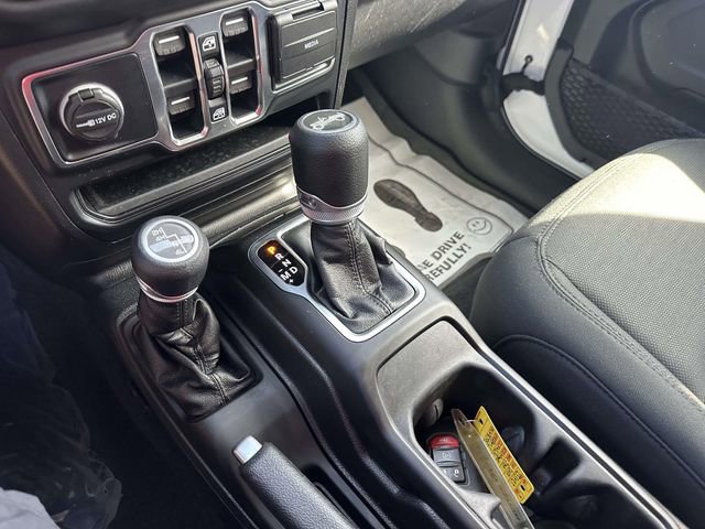 Certified 2020 Jeep Wrangler Unlimited Sport S AWD/4WD image 32