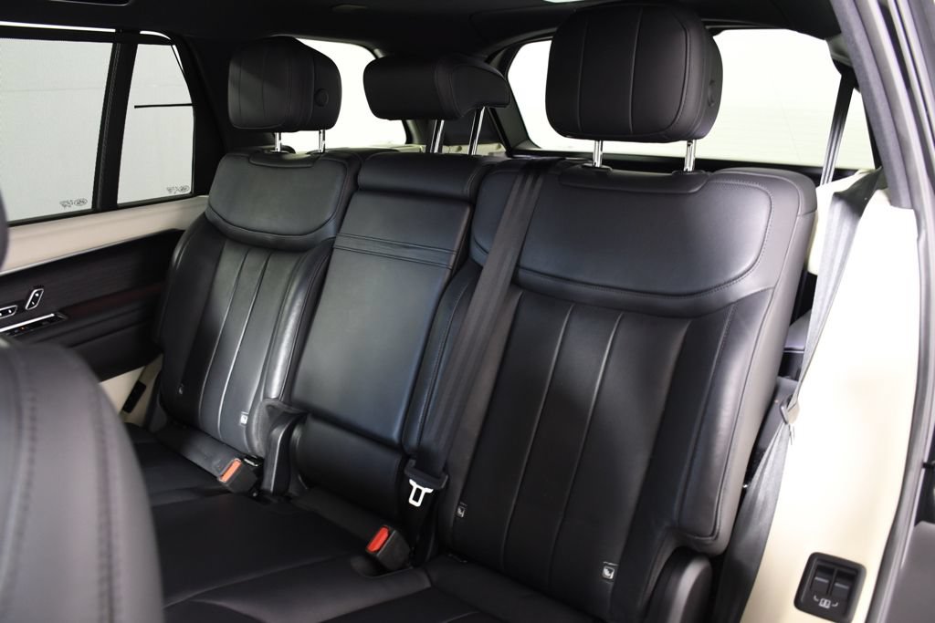 Used 2024 Land Rover Range Rover Long Wheelbase SE AWD/4WD image 27