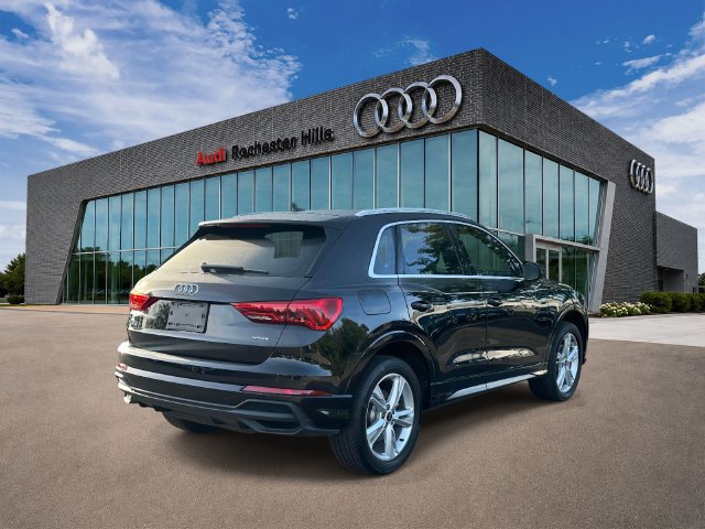 Used 2024 Audi Q3 2.0T Premium Plus w/ Premium Plus Package AWD/4WD image 5