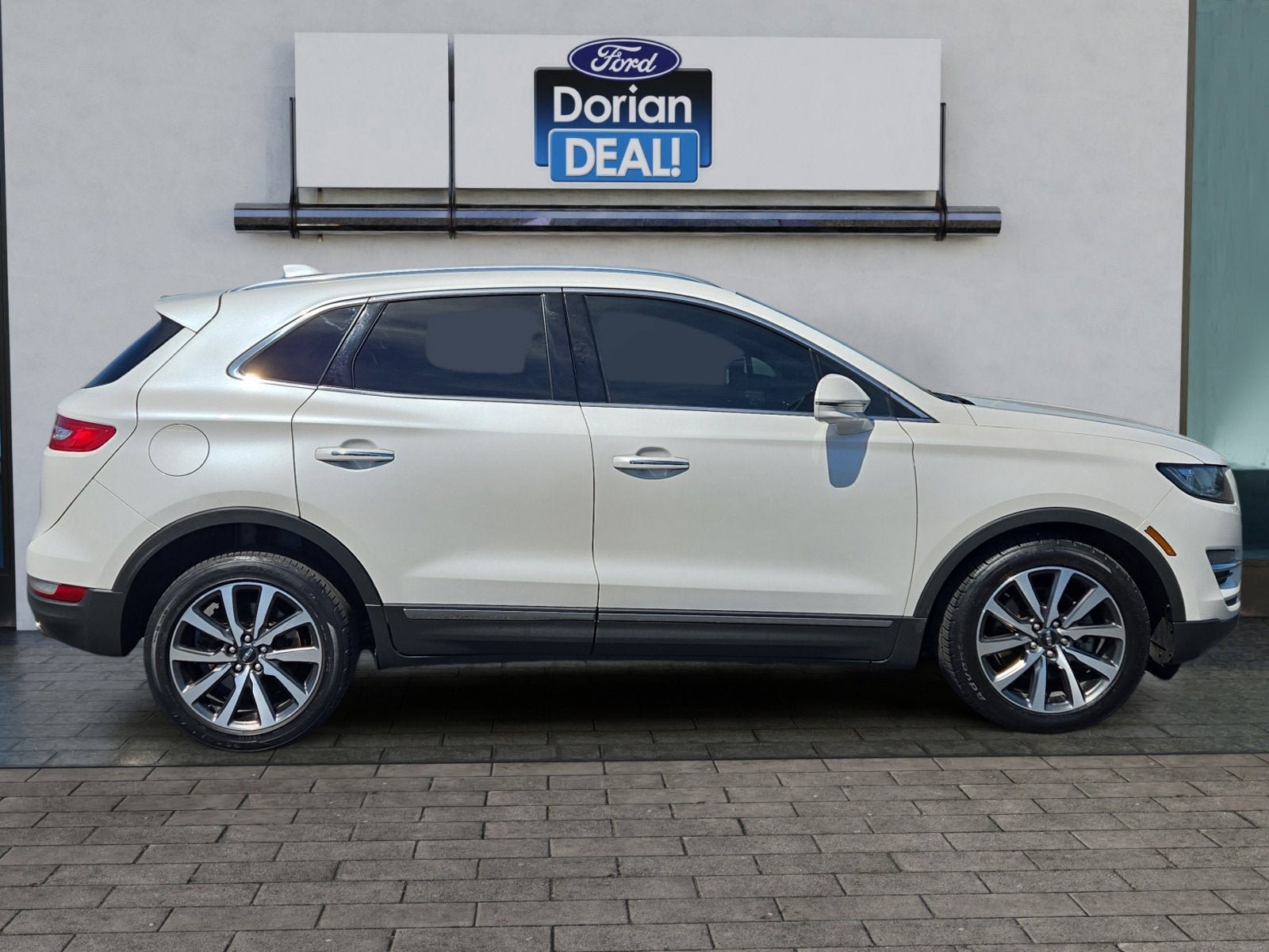 Used 2019 Lincoln MKC Reserve w/ MKC Climate Package FWD video 2