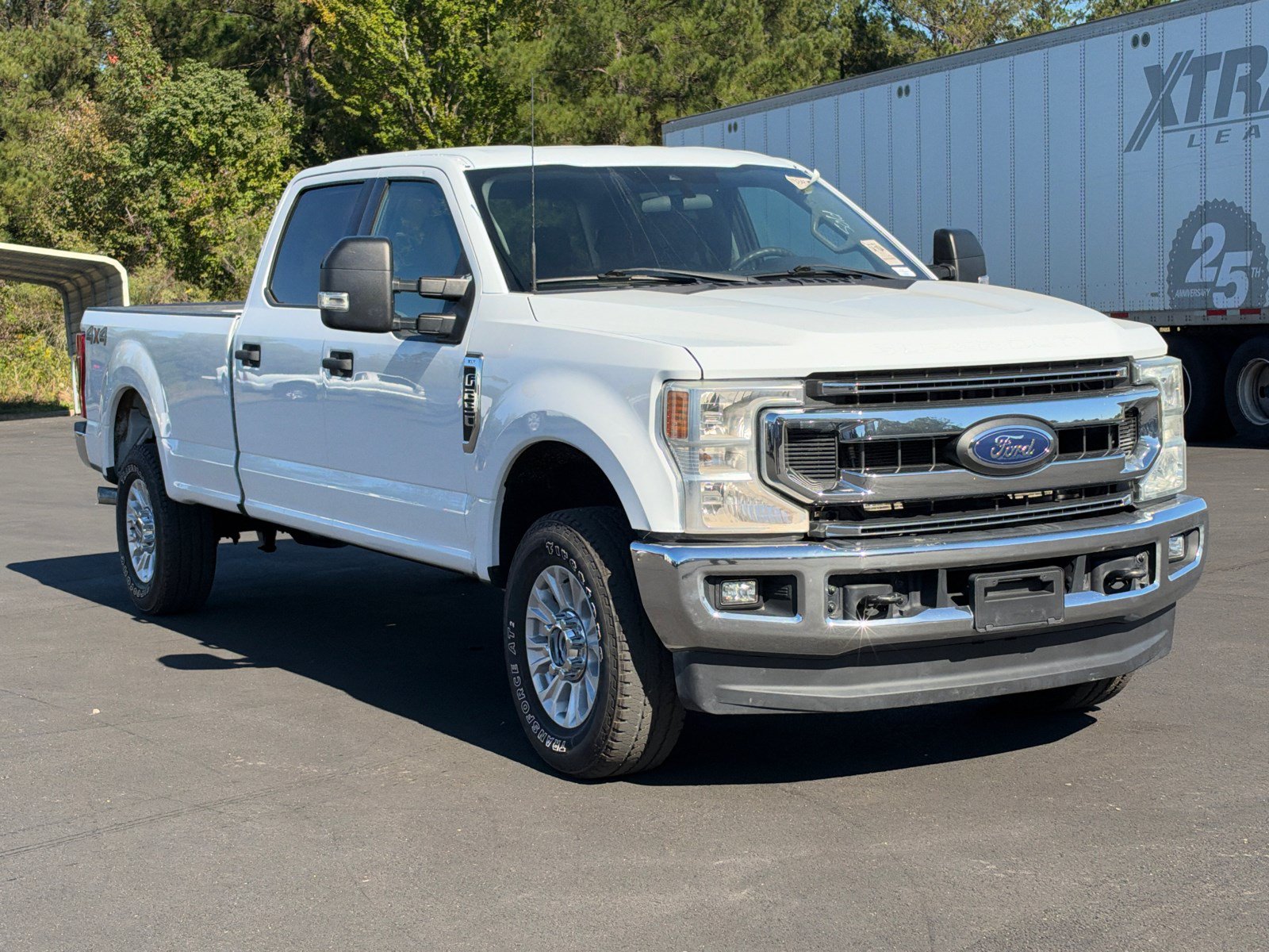 Used 2022 Ford F250 XLT AWD/4WD image 3