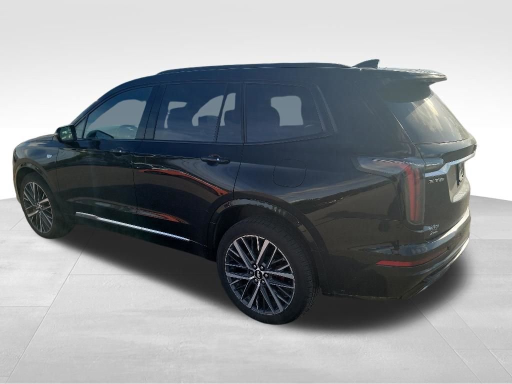 Certified 2023 Cadillac XT6 Sport w/ Technology Package AWD/4WD image 14