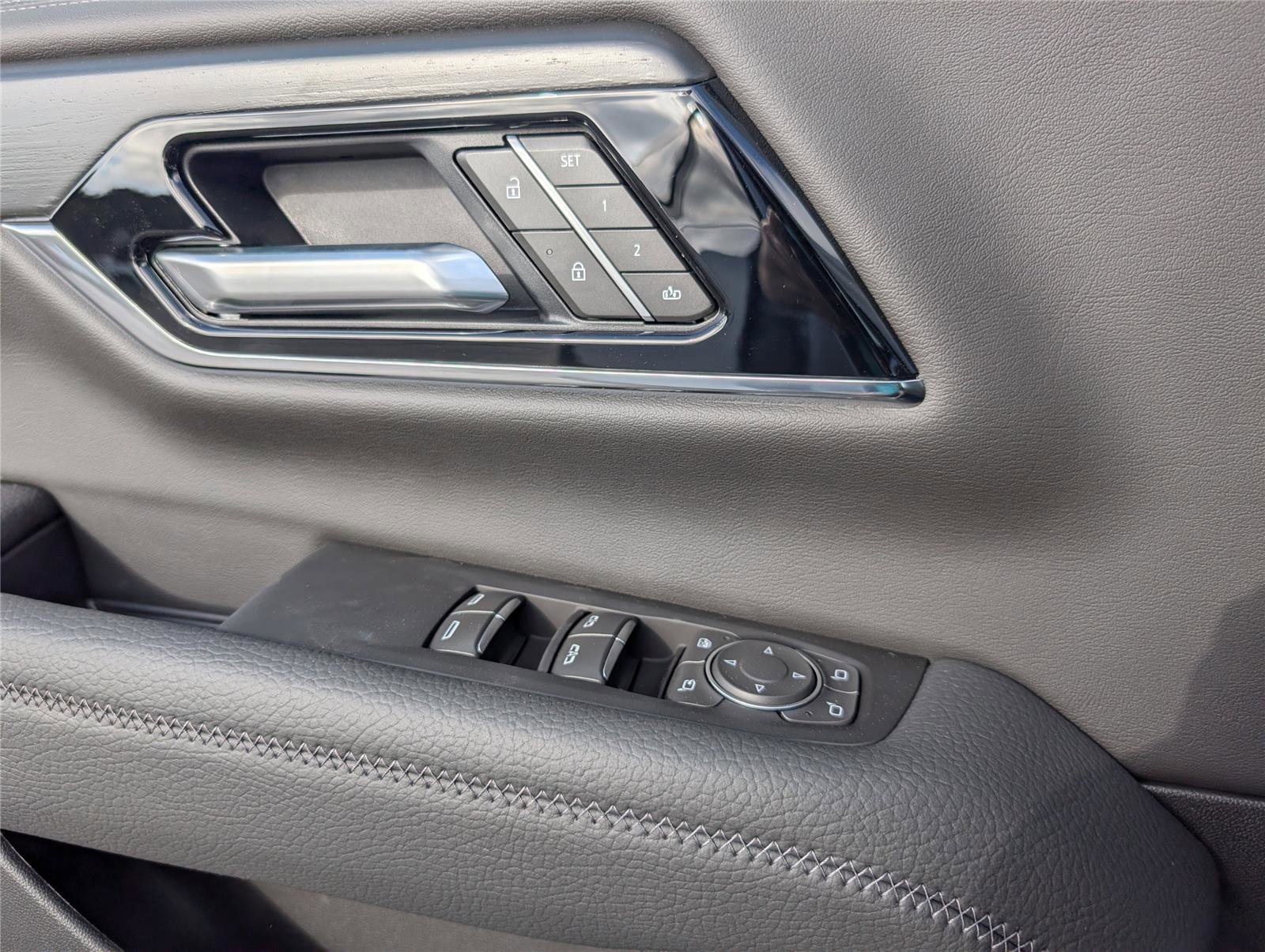 New 2026 GMC Yukon XL Denali w/ Sun & Power Step Package image 40