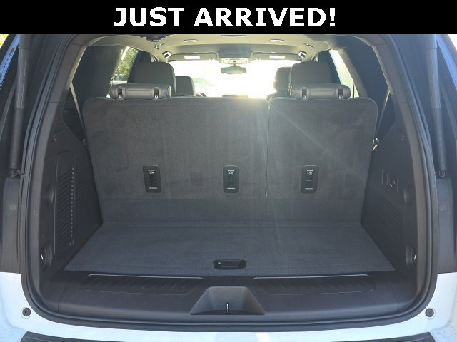 Used 2021 GMC Yukon SLT w/ SLT Luxury Package image 7