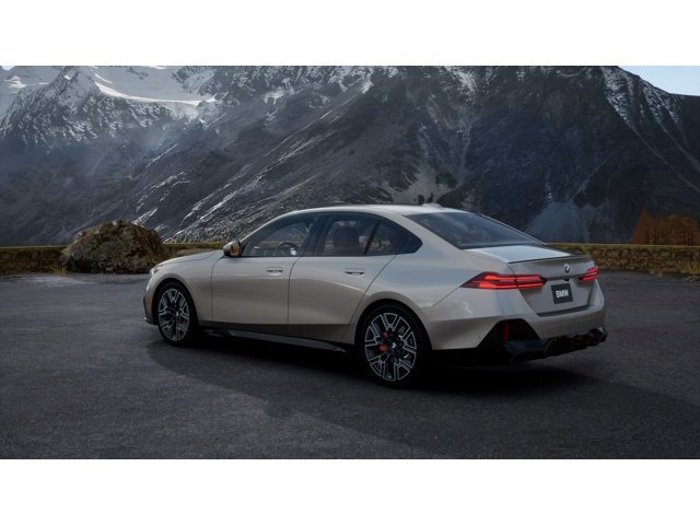 New 2027 BMW 530i RWD image 2