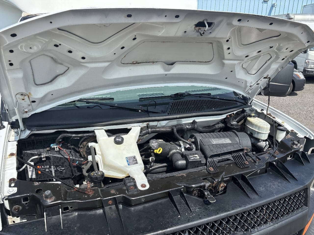 Used 2014 Chevrolet Express 3500 Extended RWD image 16