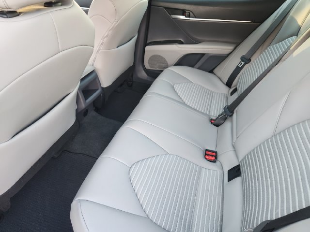 Used 2023 Toyota Camry SE FWD image 29