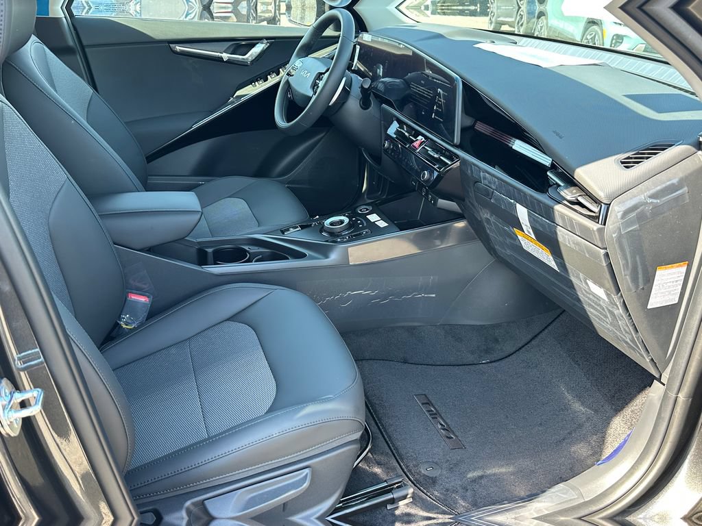 New 2026 Kia Niro Wind w/ Wind Preserve Package FWD image 15