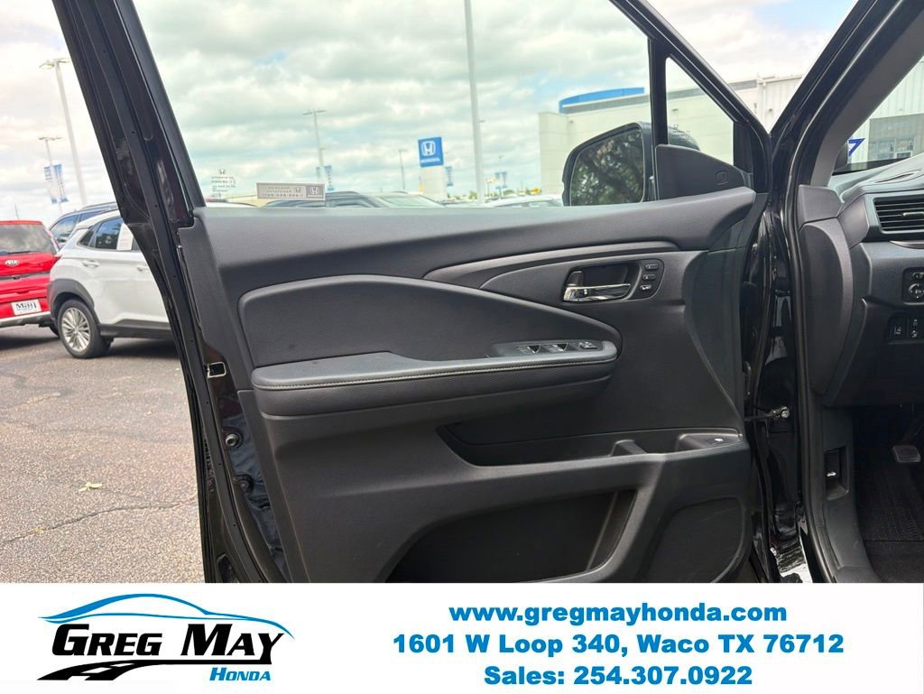Certified 2023 Honda Ridgeline RTL image 9