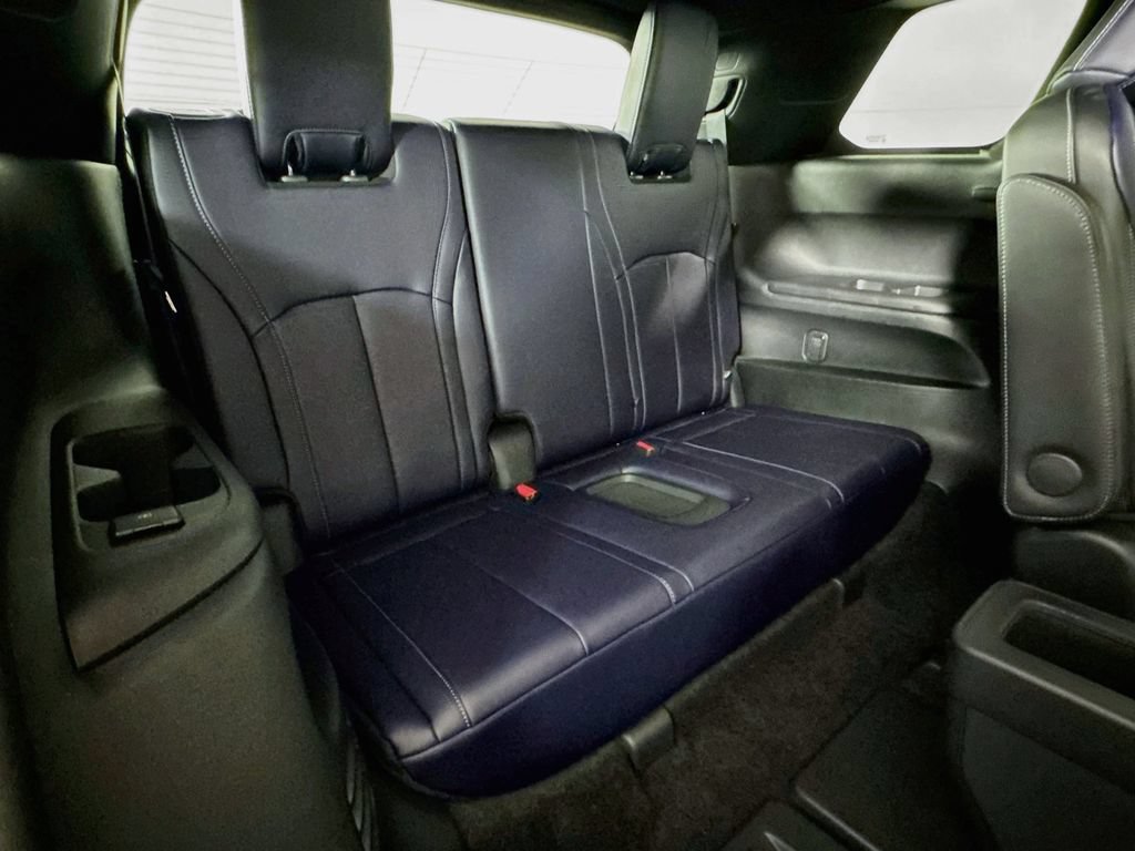 Certified 2026 INFINITI QX60 Sport w/ Dark Cargo Package AWD/4WD image 38