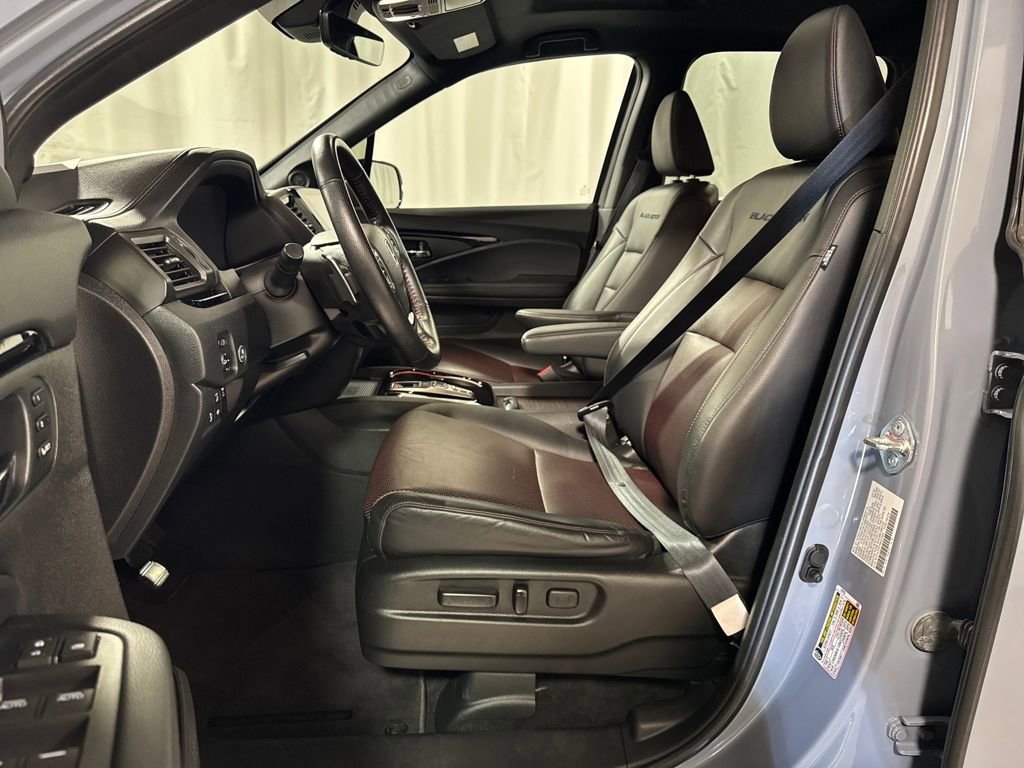 Certified 2023 Honda Ridgeline Black Edition image 3