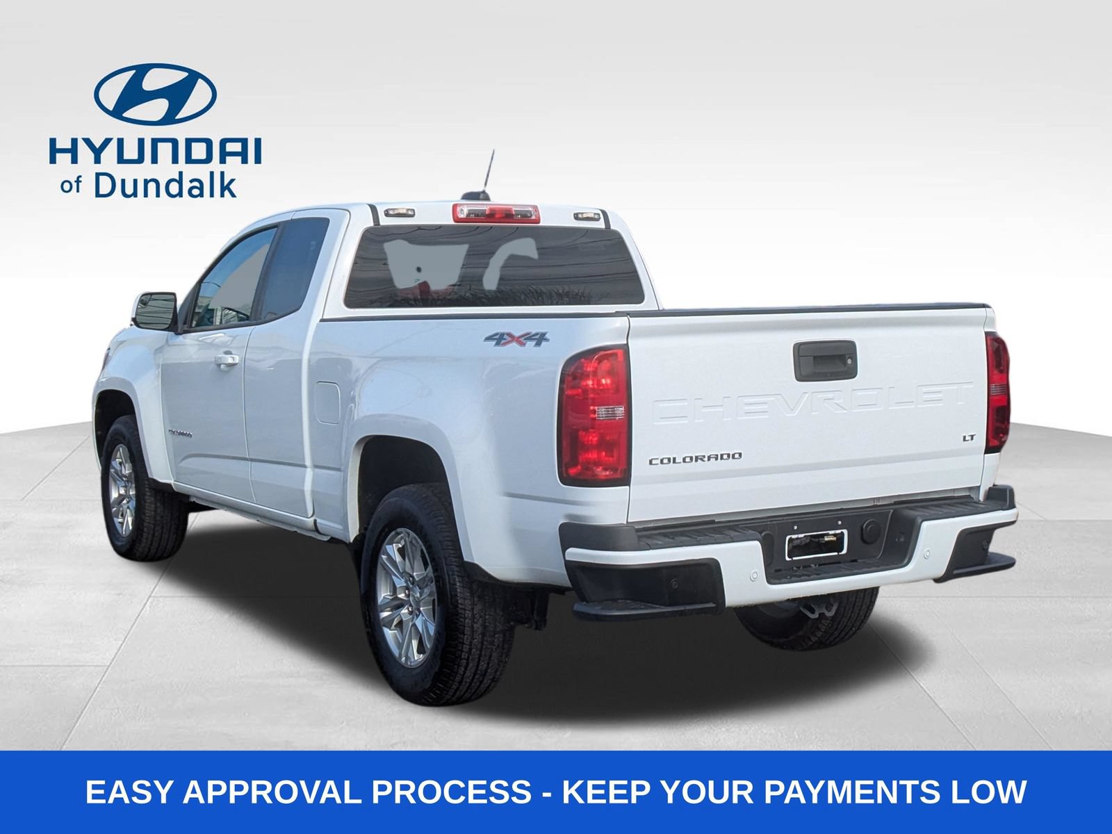 Used 2021 Chevrolet Colorado LT w/ Fleet Safety Package AWD/4WD image 3