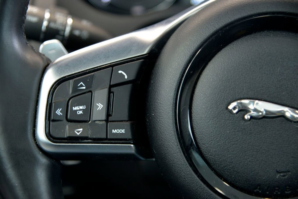 Used 2018 Jaguar F-TYPE Coupe image 22