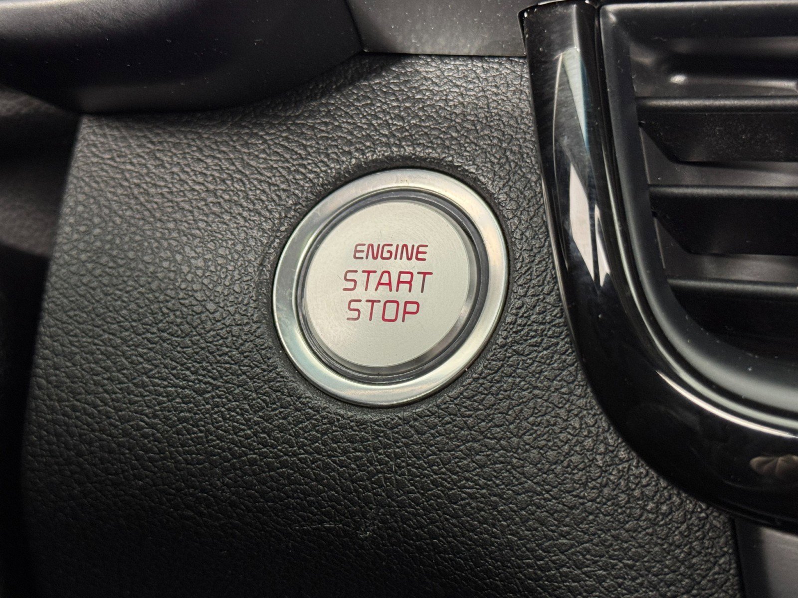 Used 2019 Kia Optima EX w/ EX Premium Package image 23