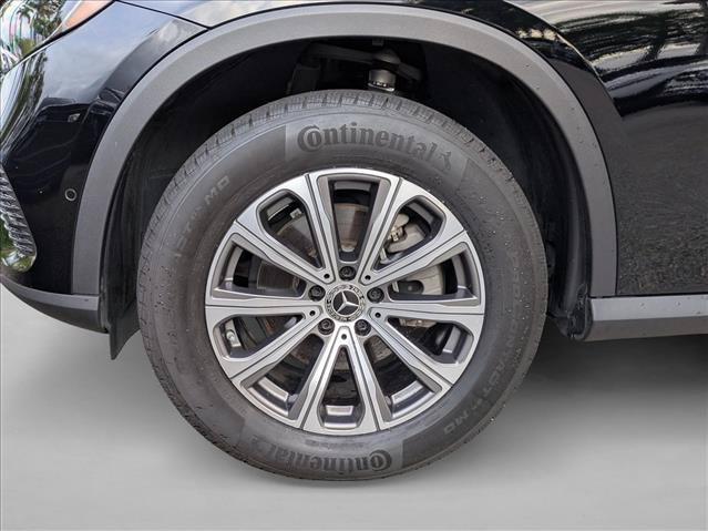 Used 2025 Mercedes-Benz GLC 300 4MATIC image 23