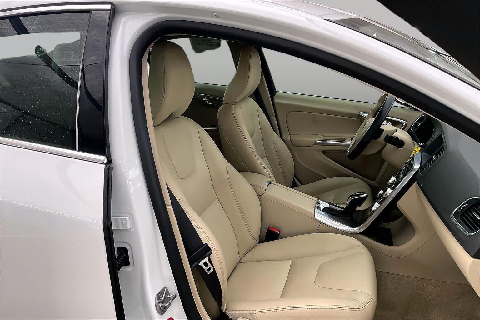 Used 2015 Volvo S60 T5 Premier AWD/4WD image 9