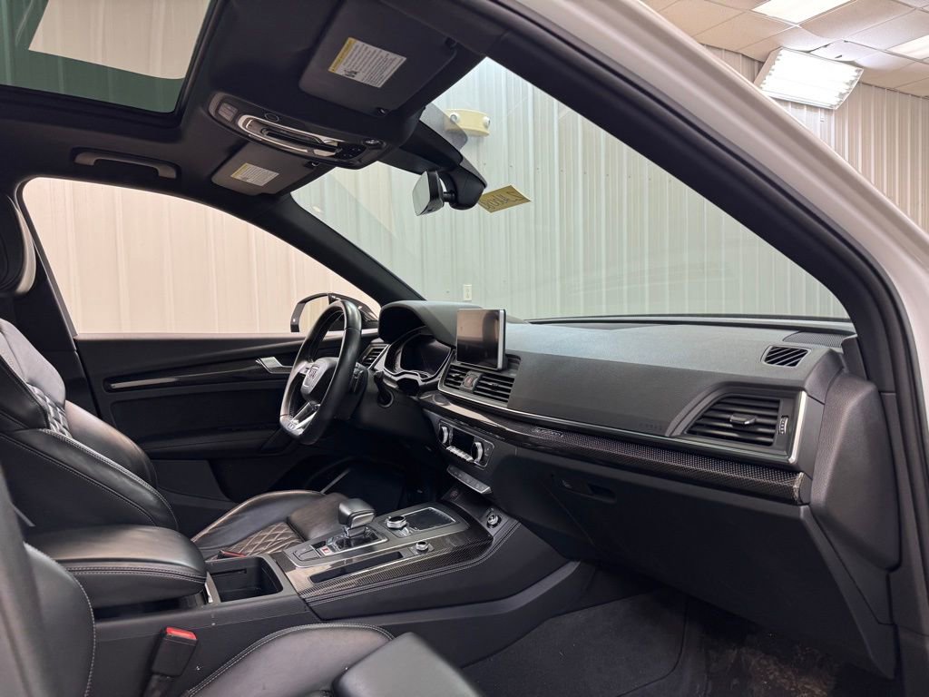 Used 2020 Audi SQ5 Premium Plus w/ Premium Plus Package image 29