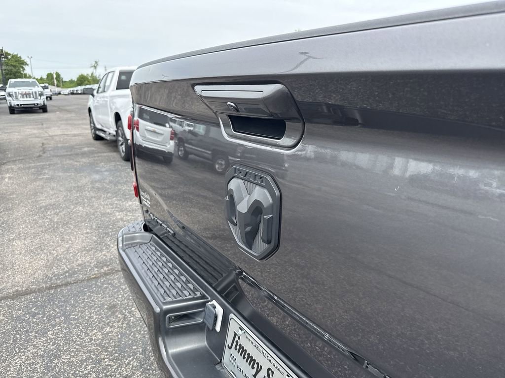 Used 2024 RAM 3500 Limited w/ Night Edition AWD/4WD image 38