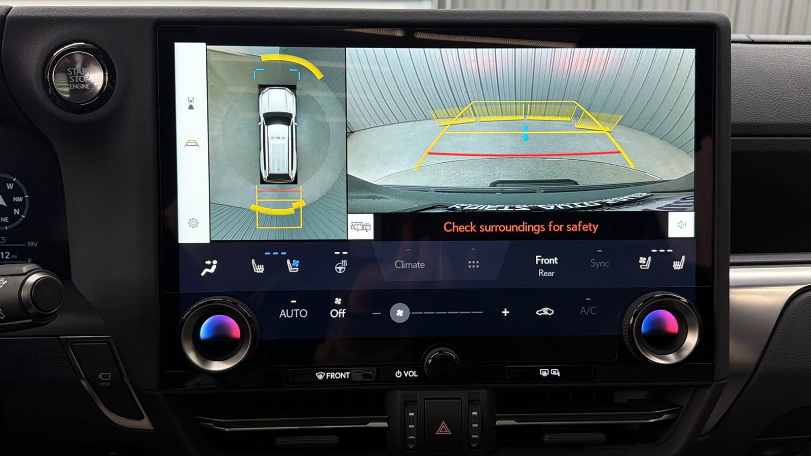 Used 2026 Lexus GX 550 w/ Accessory Package (2T) image 30