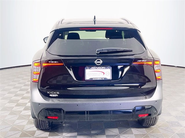New 2026 Nissan Kicks SV image 6