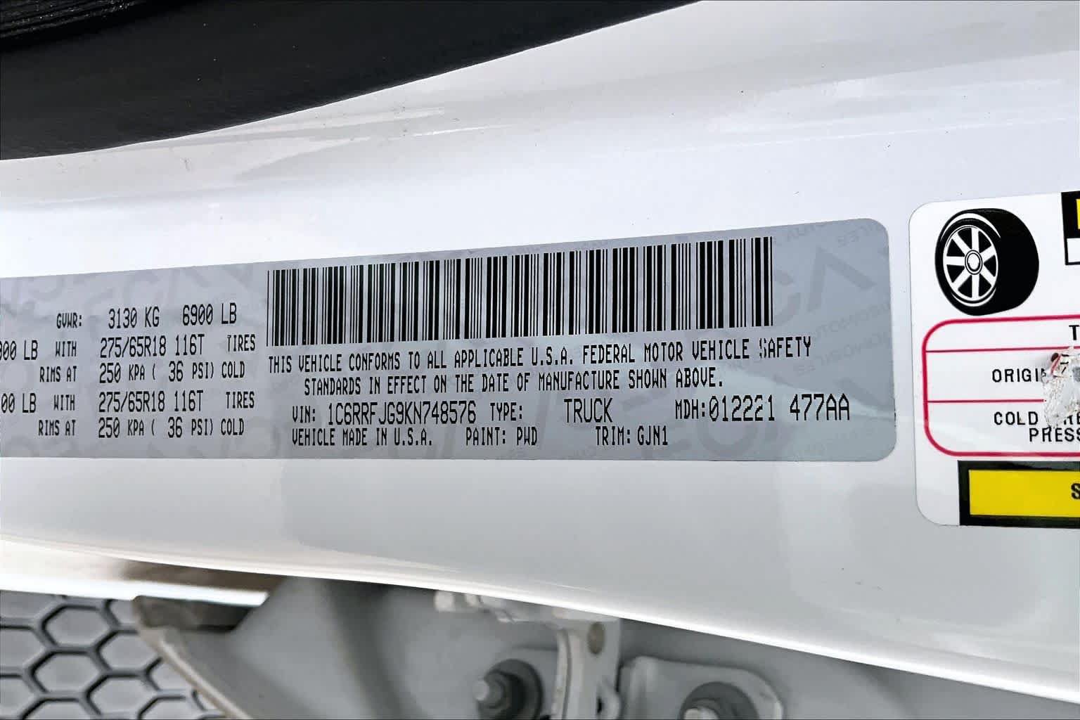 Used 2019 RAM 1500 Laramie AWD/4WD image 29