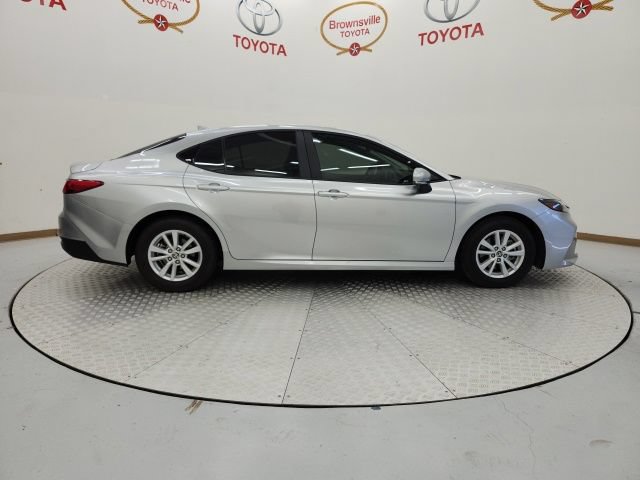 Used 2026 Toyota Camry LE FWD image 3