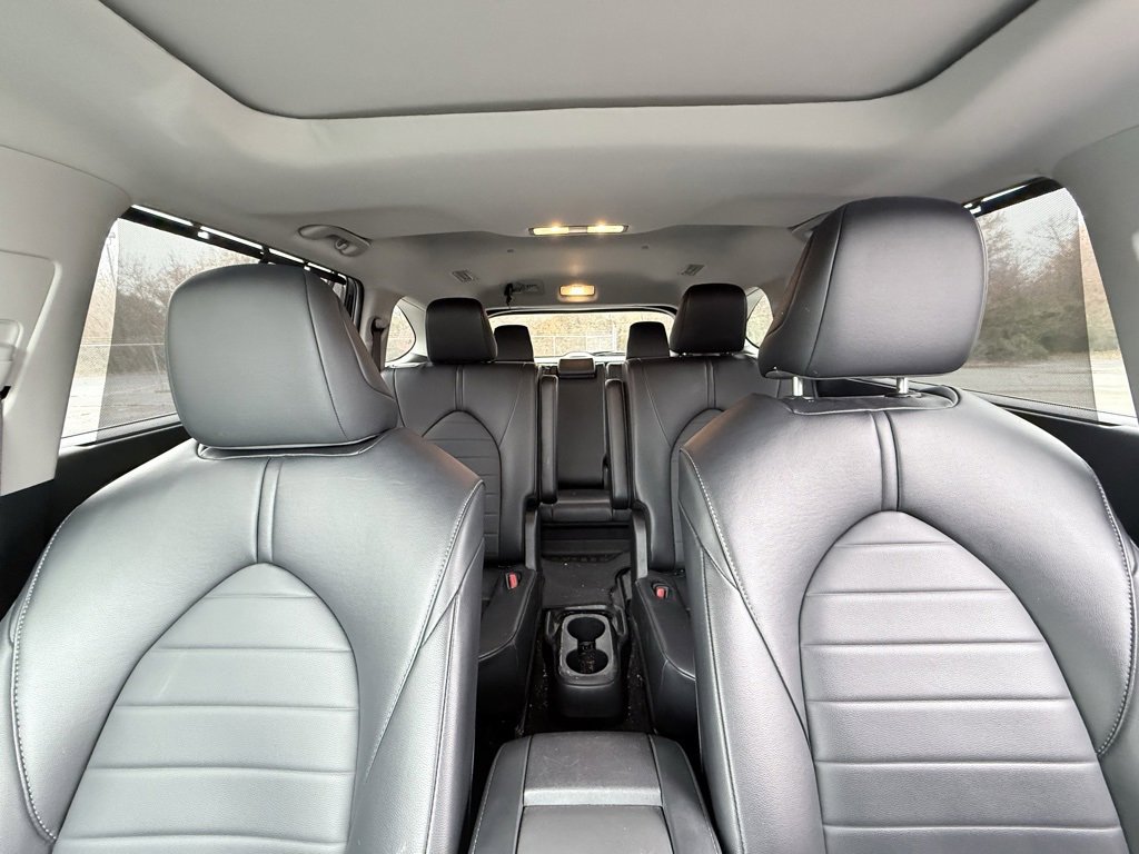 Used 2024 Toyota Highlander XLE image 22