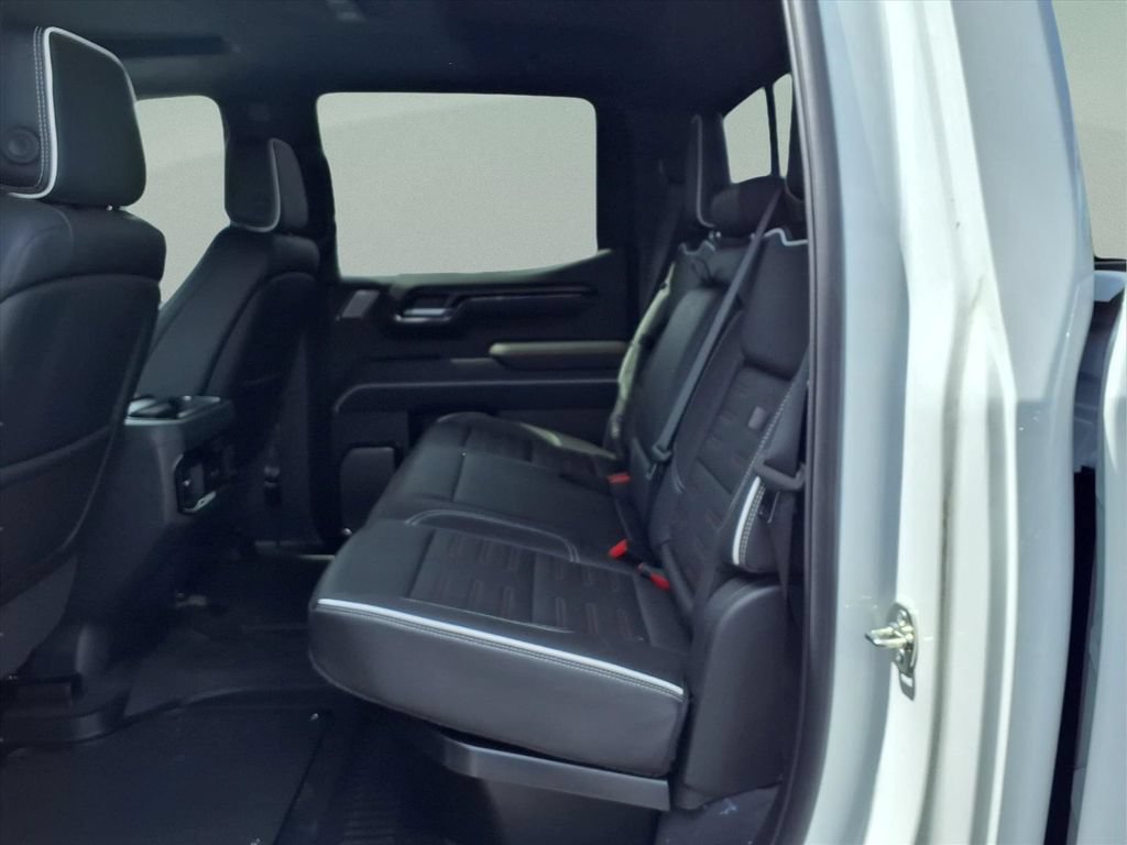 New 2026 GMC Sierra 1500 AT4X AWD/4WD image 17