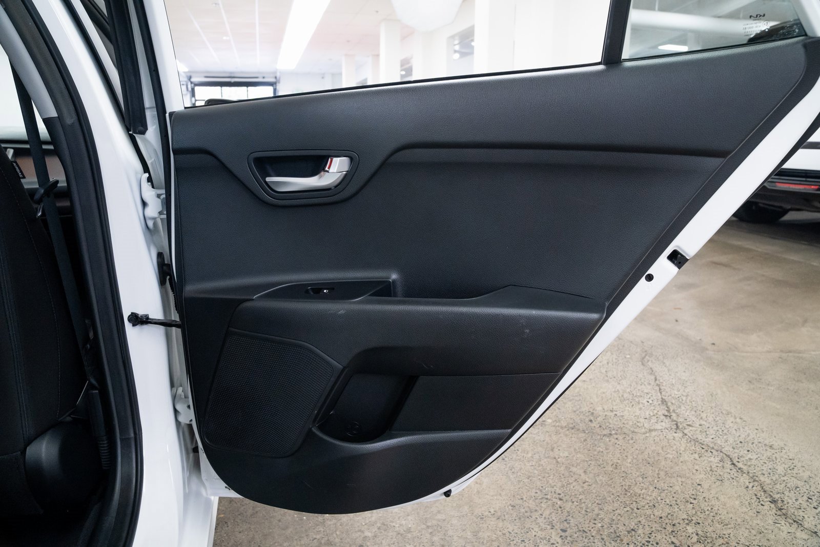 Used 2023 Kia Rio S image 19