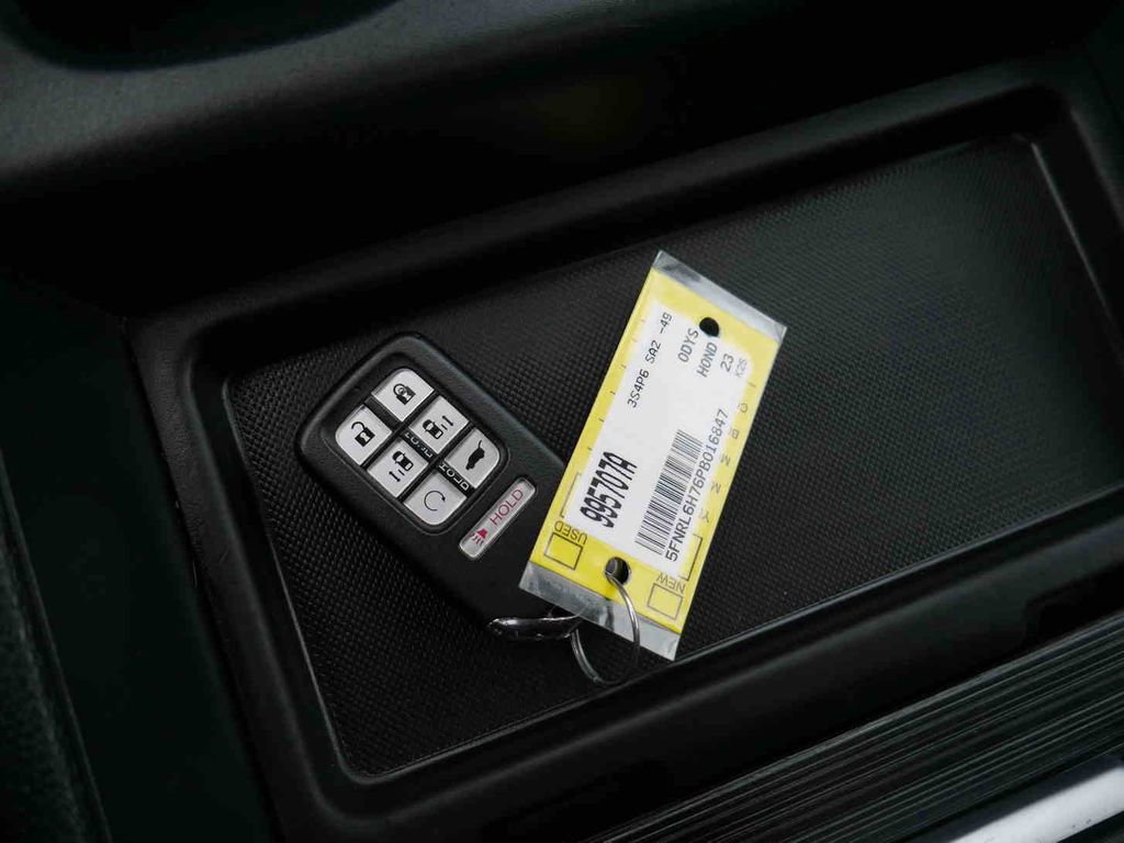 Used 2023 Honda Odyssey Sport image 33