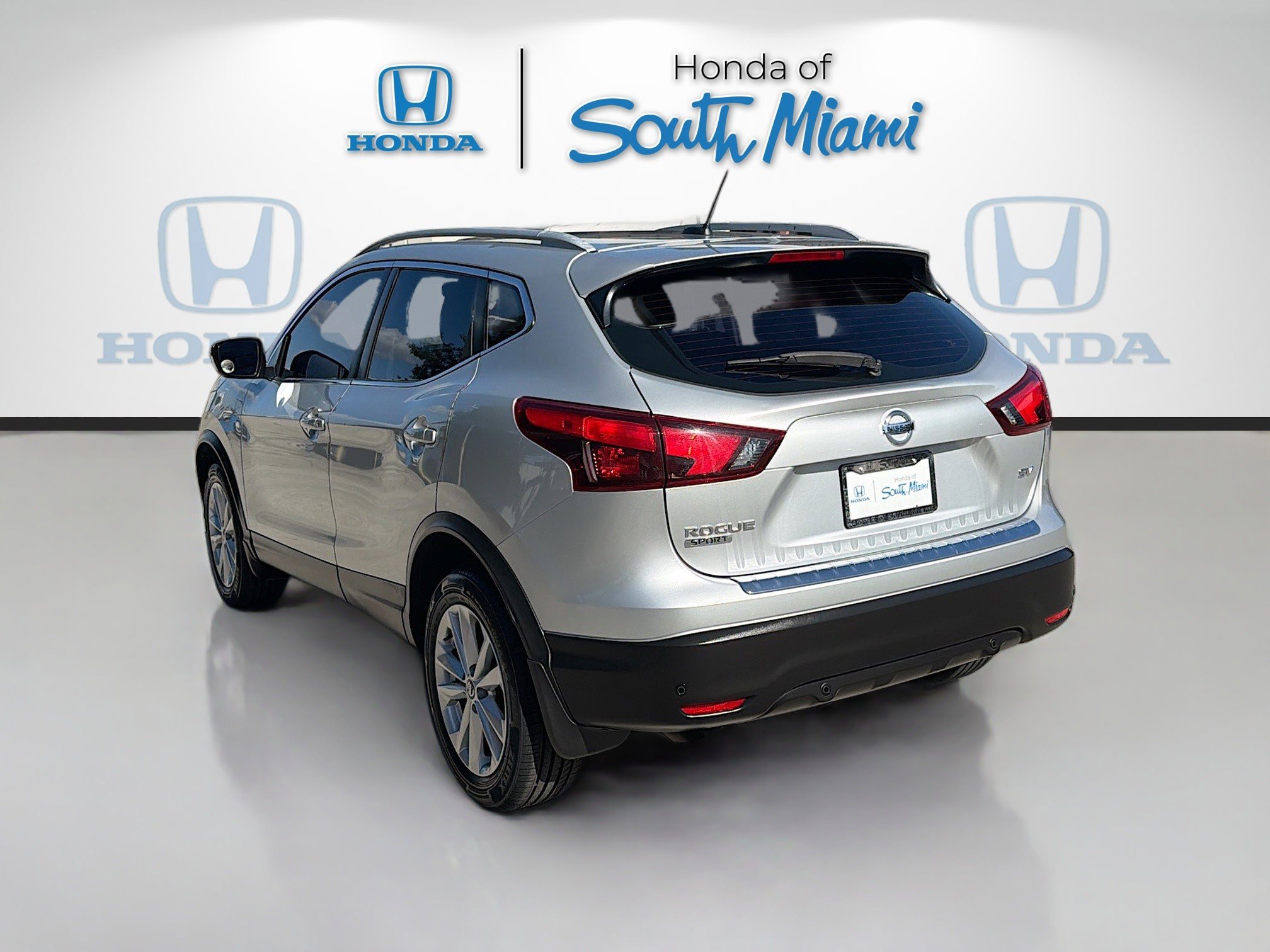 Used 2019 Nissan Rogue Sport SV w/ All-Weather Package image 5