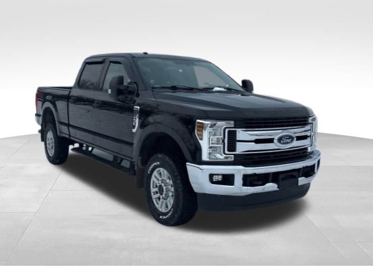 Used 2019 Ford F250 XLT w/ XLT Value Package image 3