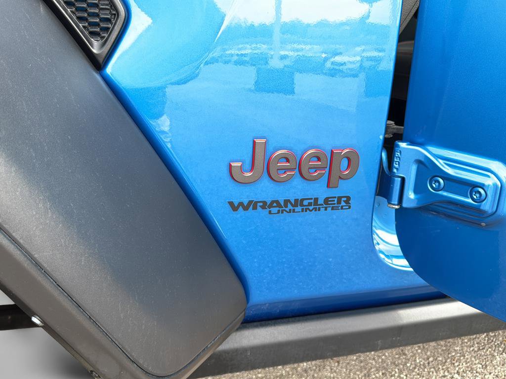 Used 2022 Jeep Wrangler Unlimited Rubicon AWD/4WD image 19