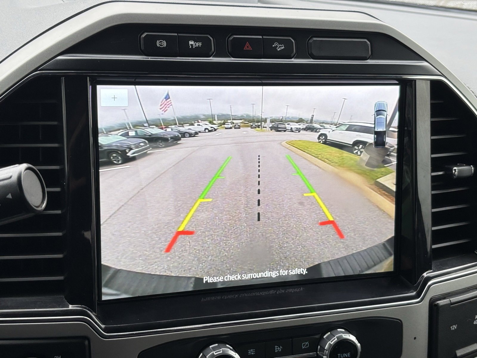 Used 2022 Ford F350 Lariat w/ Lariat Value Package image 22