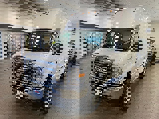 New 2025 Ford E-350 and Econoline 350 Super Duty w/ Power Equipment Group image 4