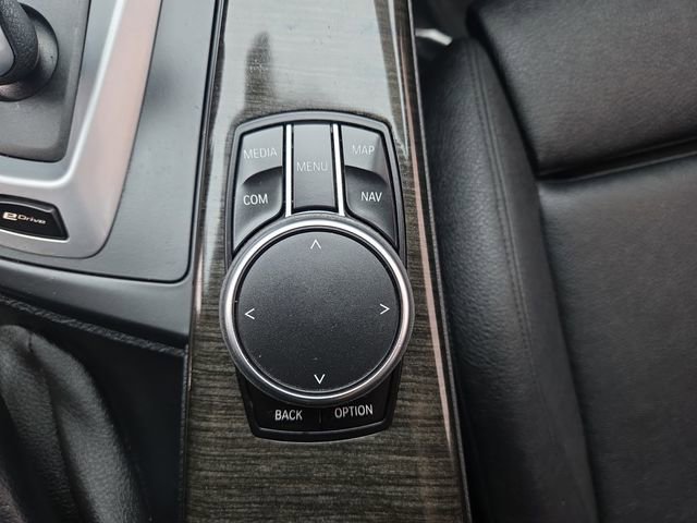 Used 2018 BMW 330e image 27