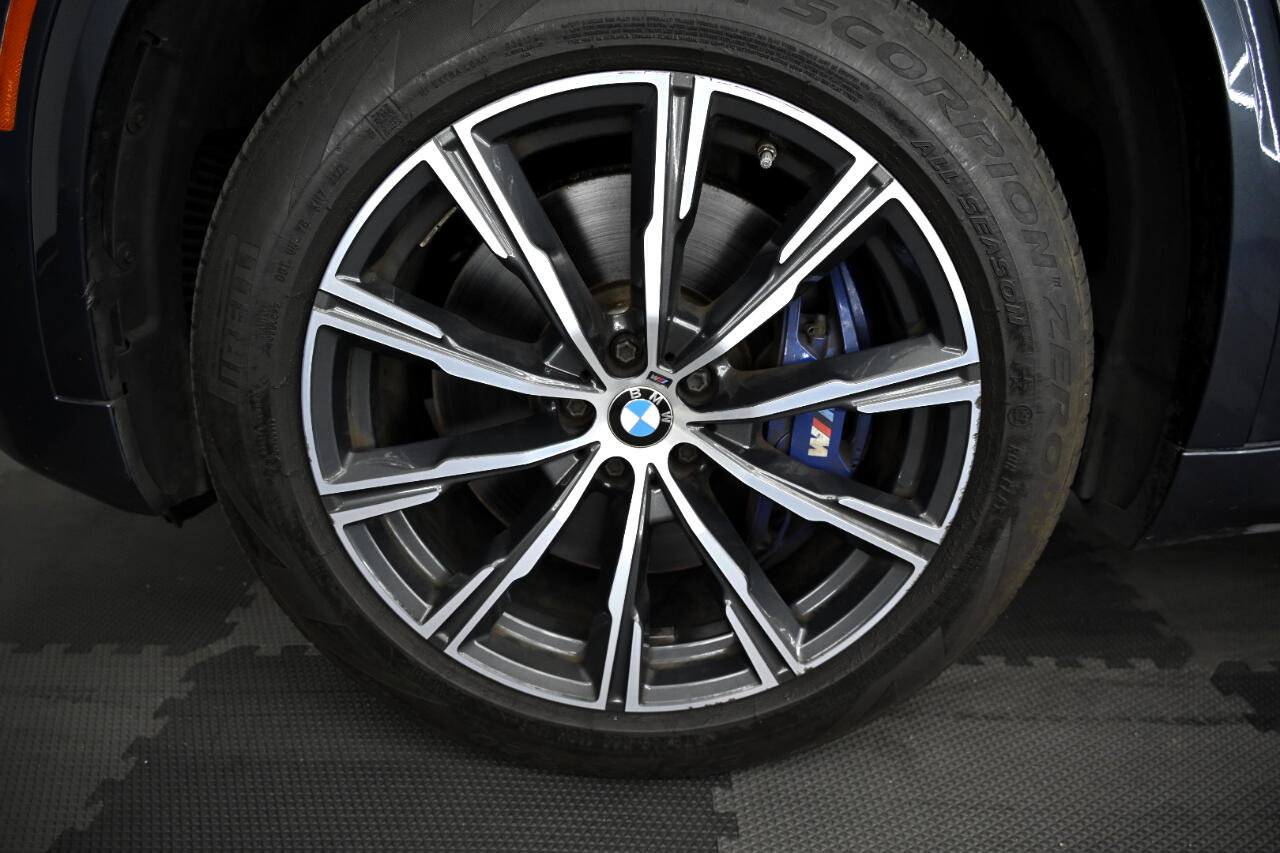 Used 2020 BMW X5 M50i w/ Premium Package image 48