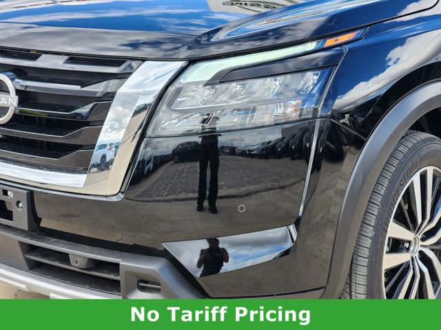 Certified 2025 Nissan Pathfinder Platinum image 8