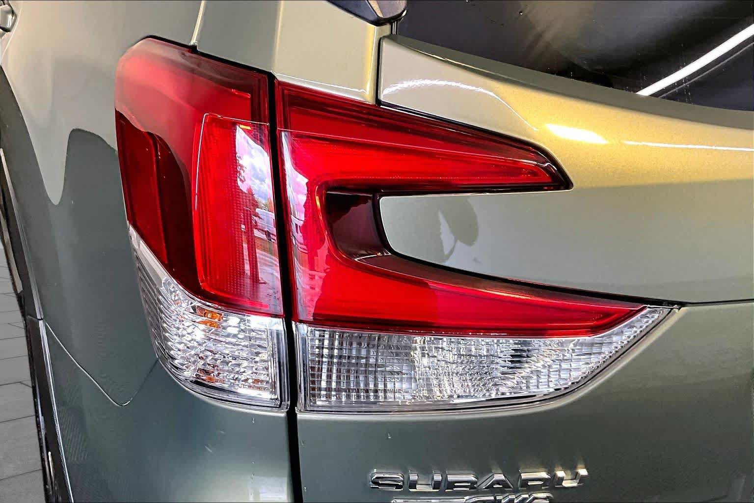 Used 2021 Subaru Forester Limited AWD/4WD image 28