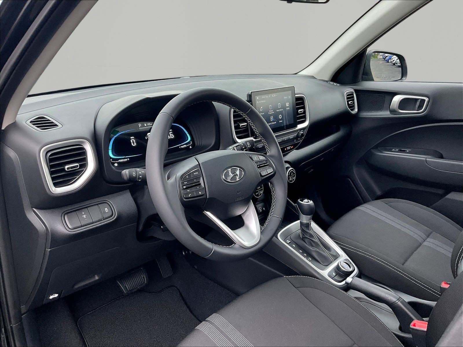 New 2026 Hyundai Venue SEL FWD image 16