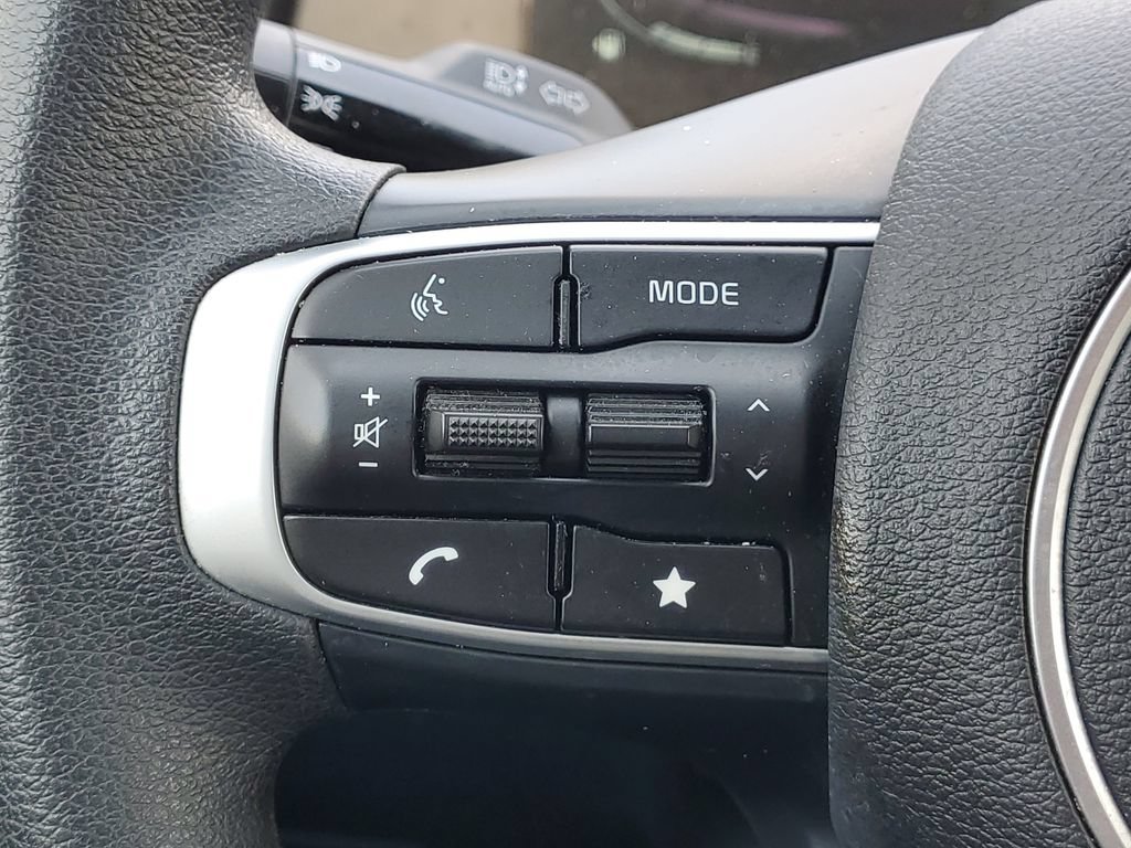 Used 2023 Kia Sportage LX AWD/4WD image 8