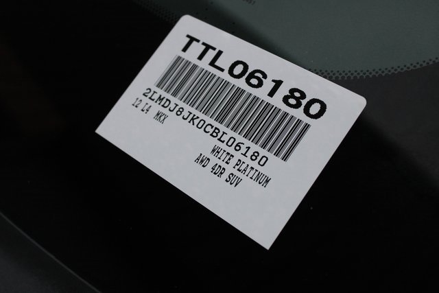 Used 2012 Lincoln MKX AWD image 41