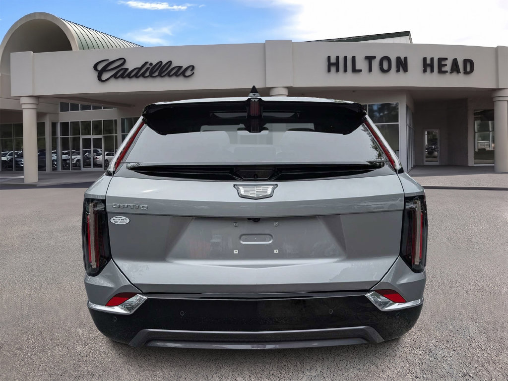 Certified 2027 Cadillac Optiq Luxury RWD image 4