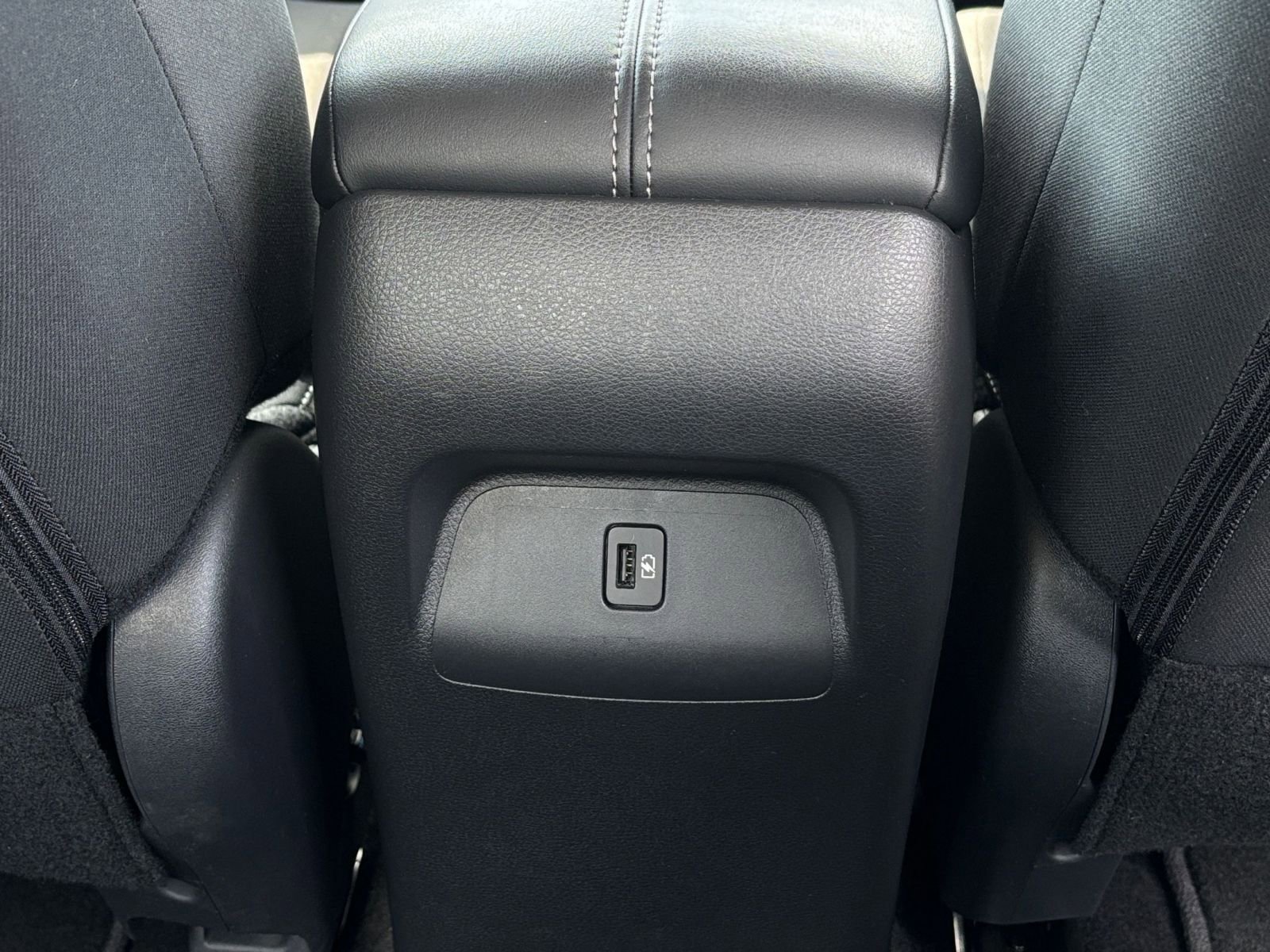 Used 2025 Nissan Altima 2.5 SV FWD image 22