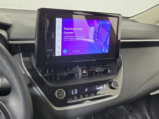 Used 2025 Toyota Corolla LE FWD image 28