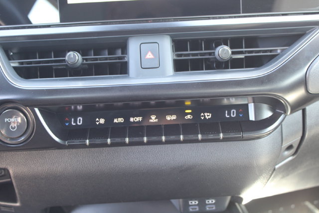 Used 2025 Lexus UX 300h FWD w/ Accessory Package (Z2) image 23