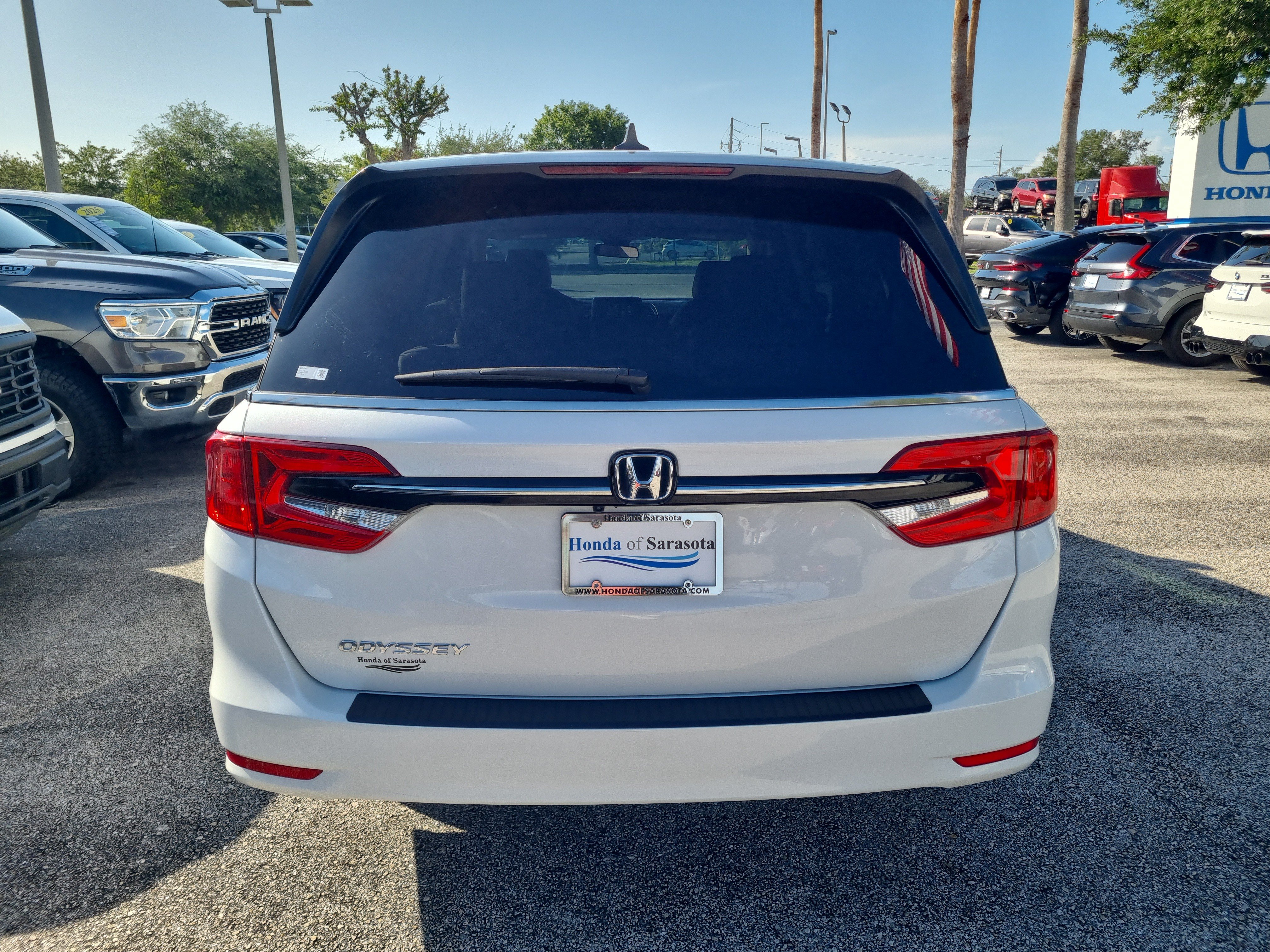 Used 2023 Honda Odyssey EX image 6