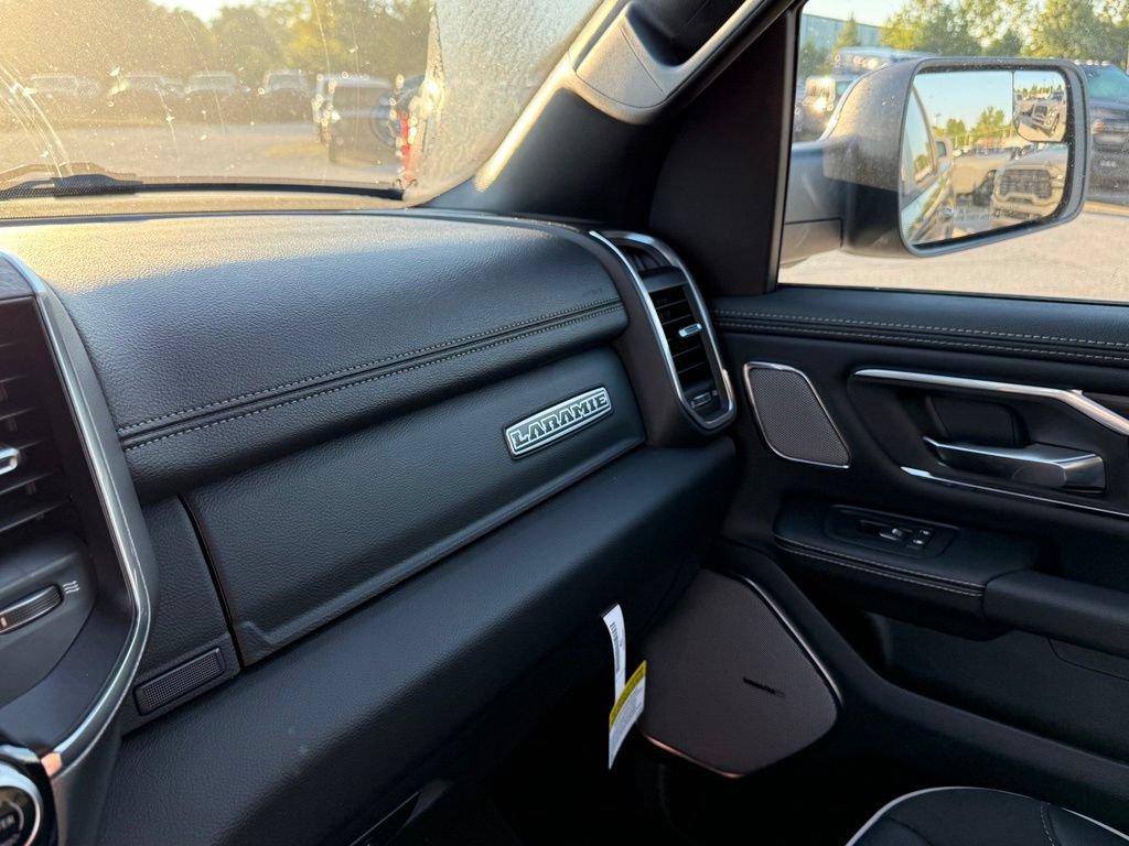New 2027 RAM 1500 Laramie w/ Night Edition AWD/4WD image 24