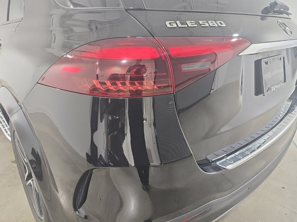 Used 2025 Mercedes-Benz GLE 580 4MATIC image 24